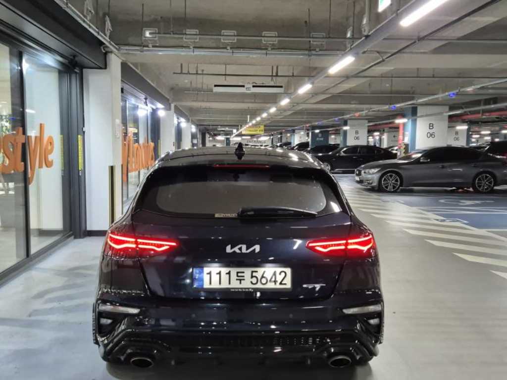KIA K3 - Vista 5