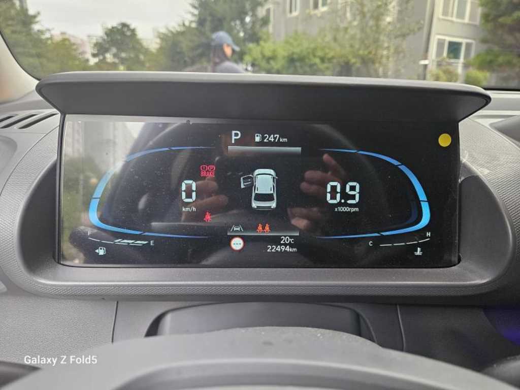 HYUNDAI Casper - Vista 4