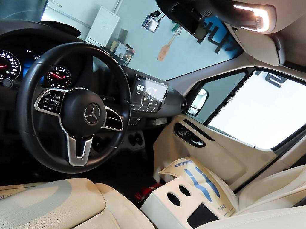 Mercedes Benz Sprinter - Vista 7