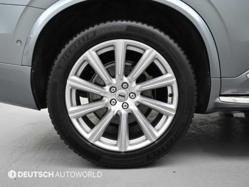 Volvo XC90 - Vista 5