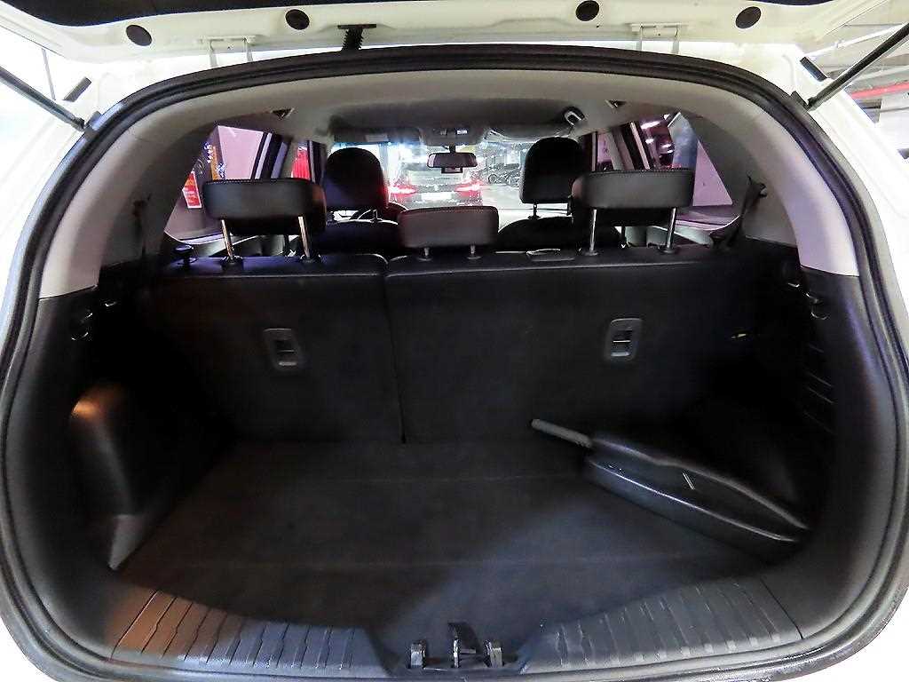 Ssangyong Tivoli 2016 Blanco - Importación desde Corea - HF Imports Iquique - Foto 17