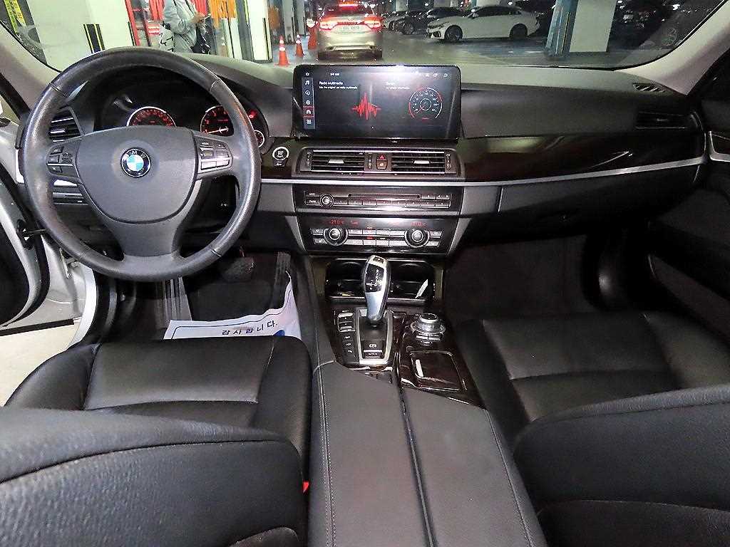 BMW 5 Series - Vista 10