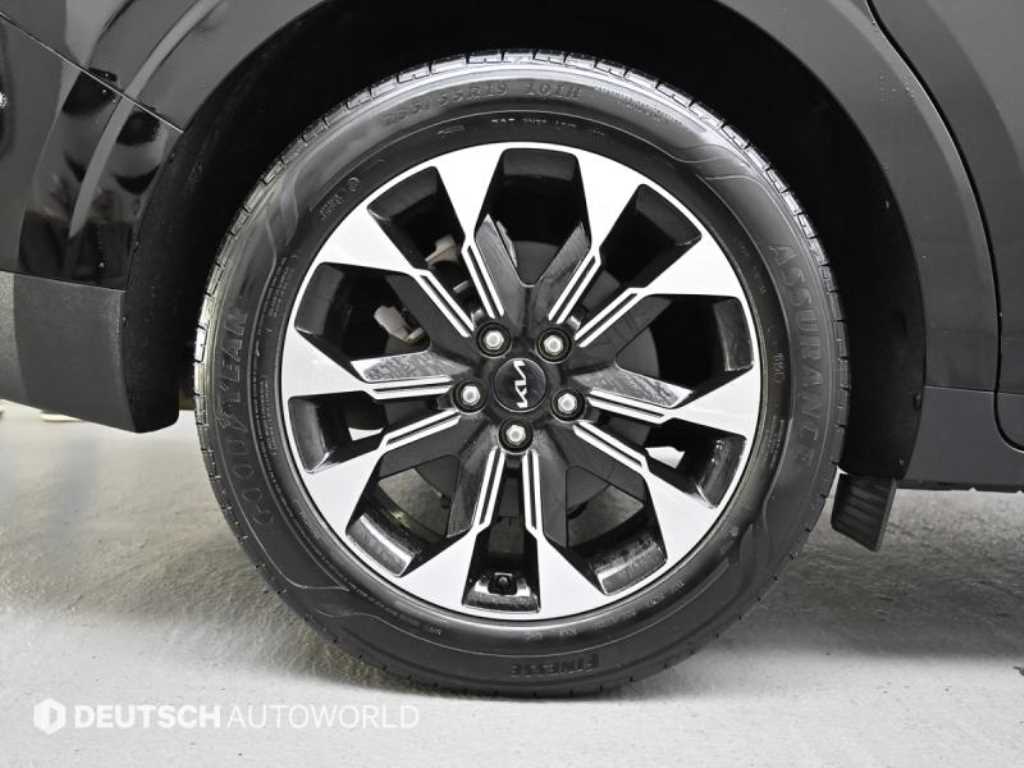 KIA Carnival - Vista 5