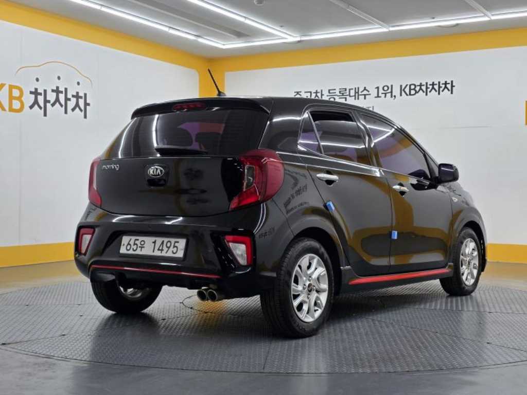 KIA Morning - Vista 4