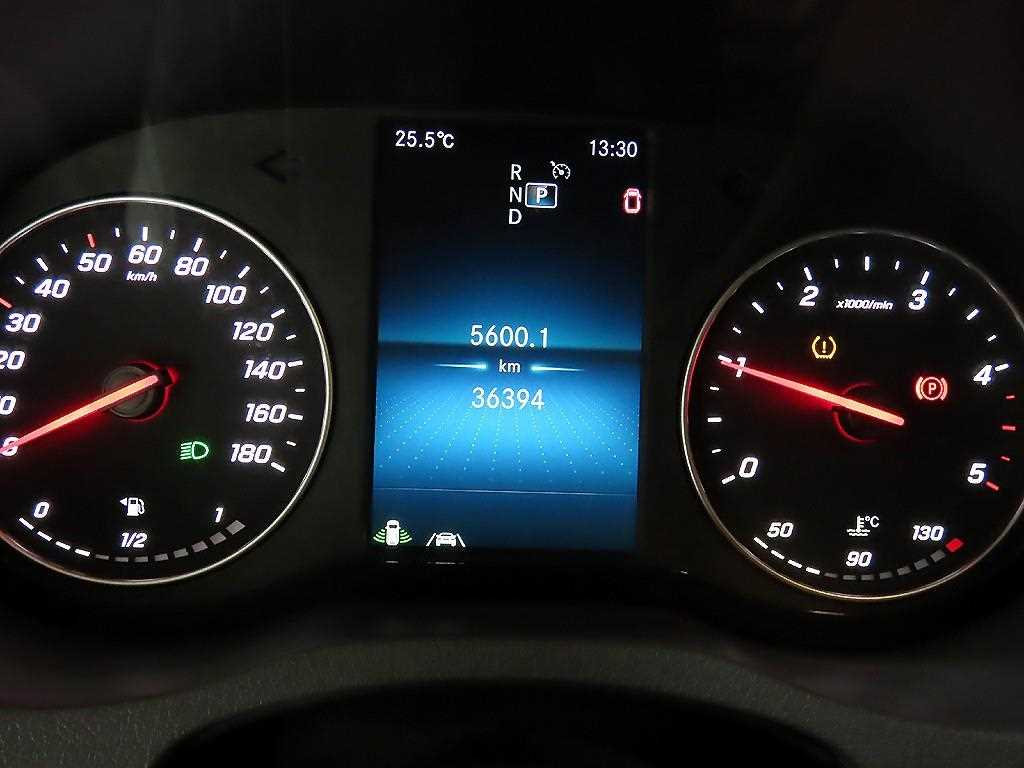 Mercedes Benz Sprinter - Vista 8