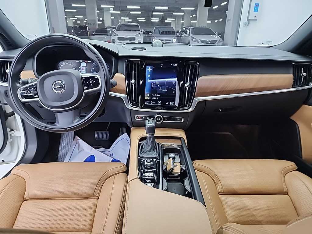 Volvo S90 - Vista 7
