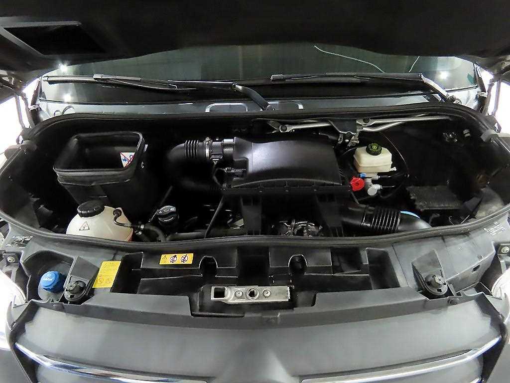 Mercedes Benz Sprinter 2020 Gris - Importación desde Corea - HF Imports Iquique - Foto 19