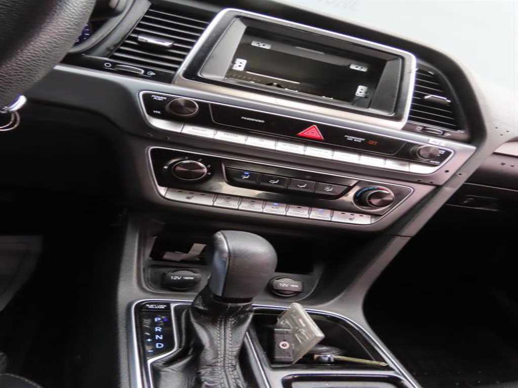 HYUNDAI Sonata 2019 Blanco - Importación desde Corea - HF Imports Iquique - Foto 15