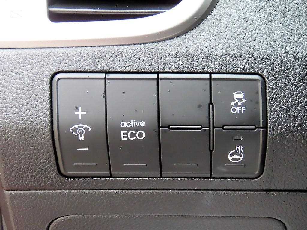 HYUNDAI i30 - Vista 12