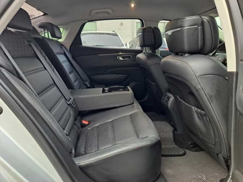 SAMSUNG SM6 - Vista 9