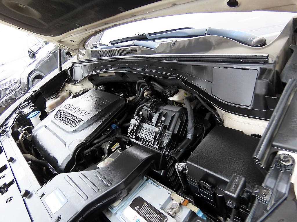 HYUNDAI Santa Fe 2015 Blanco - Importación desde Corea - HF Imports Iquique - Foto 19