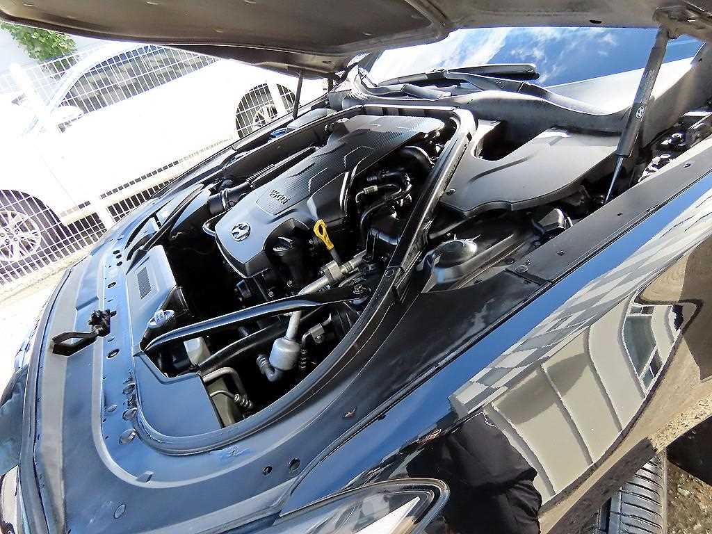 HYUNDAI Genesis 2016 Negro - Importación desde Corea - HF Imports Iquique - Foto 19