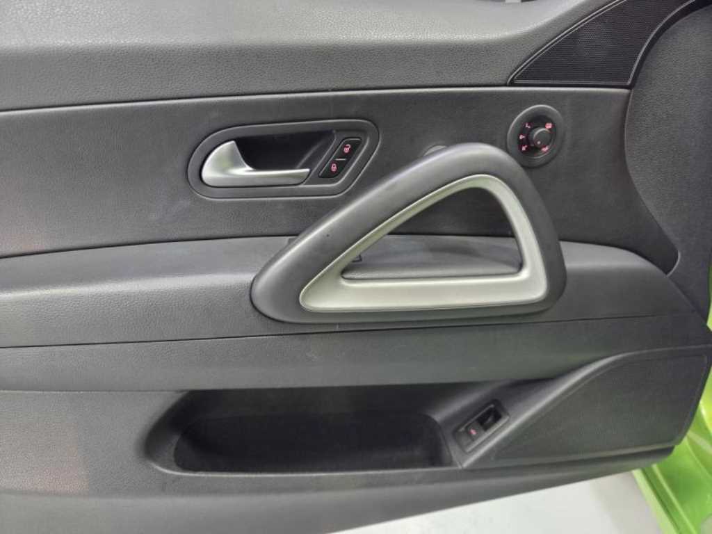 Volkswagen Scirocco - Vista 7