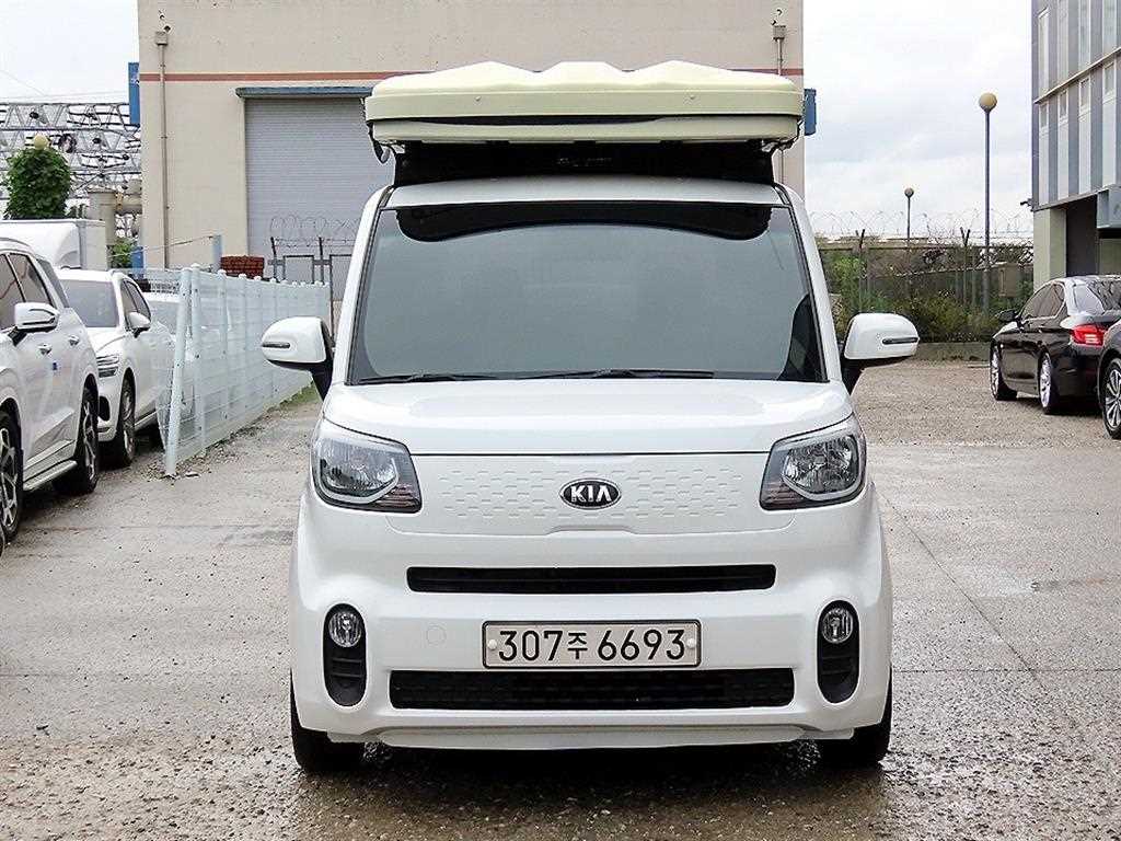 KIA Ray 2018 Blanco - Importación desde Corea - HF Imports Iquique - Foto 1