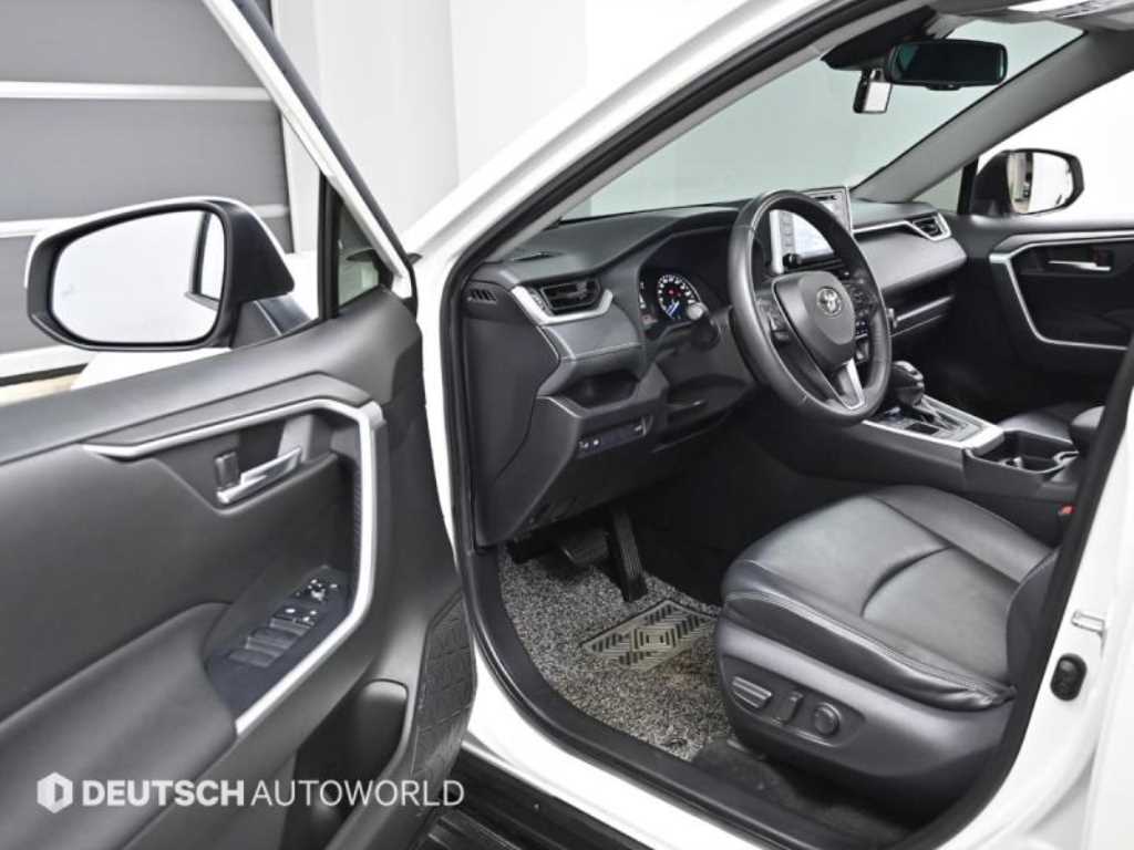 Toyota RAV4 - Vista 11