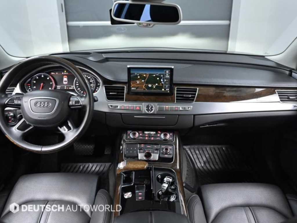 Audi A8 - Vista 7