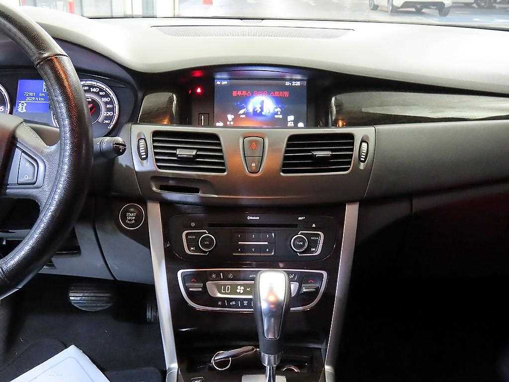 SAMSUNG SM5 - Vista 11