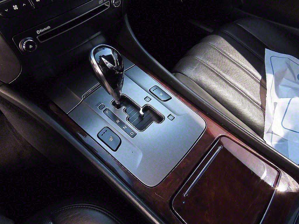 HYUNDAI Equus - Vista 10