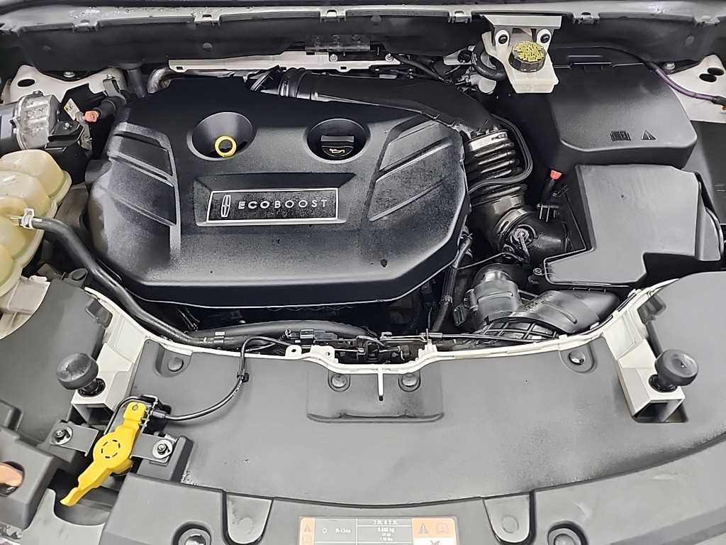 Lincoln MKC - Vista 5