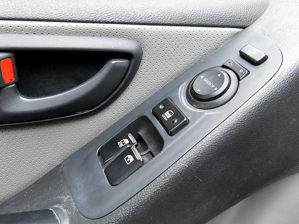 HYUNDAI Starex - Vista 10