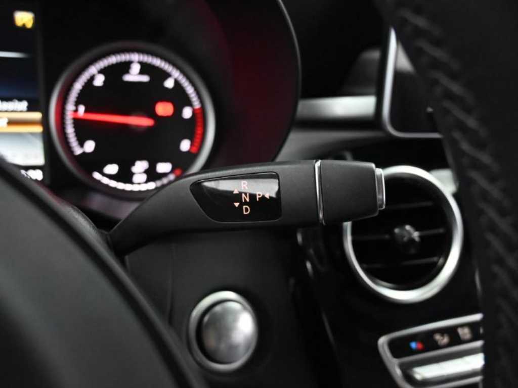 Mercedes Benz C Class - Vista 9