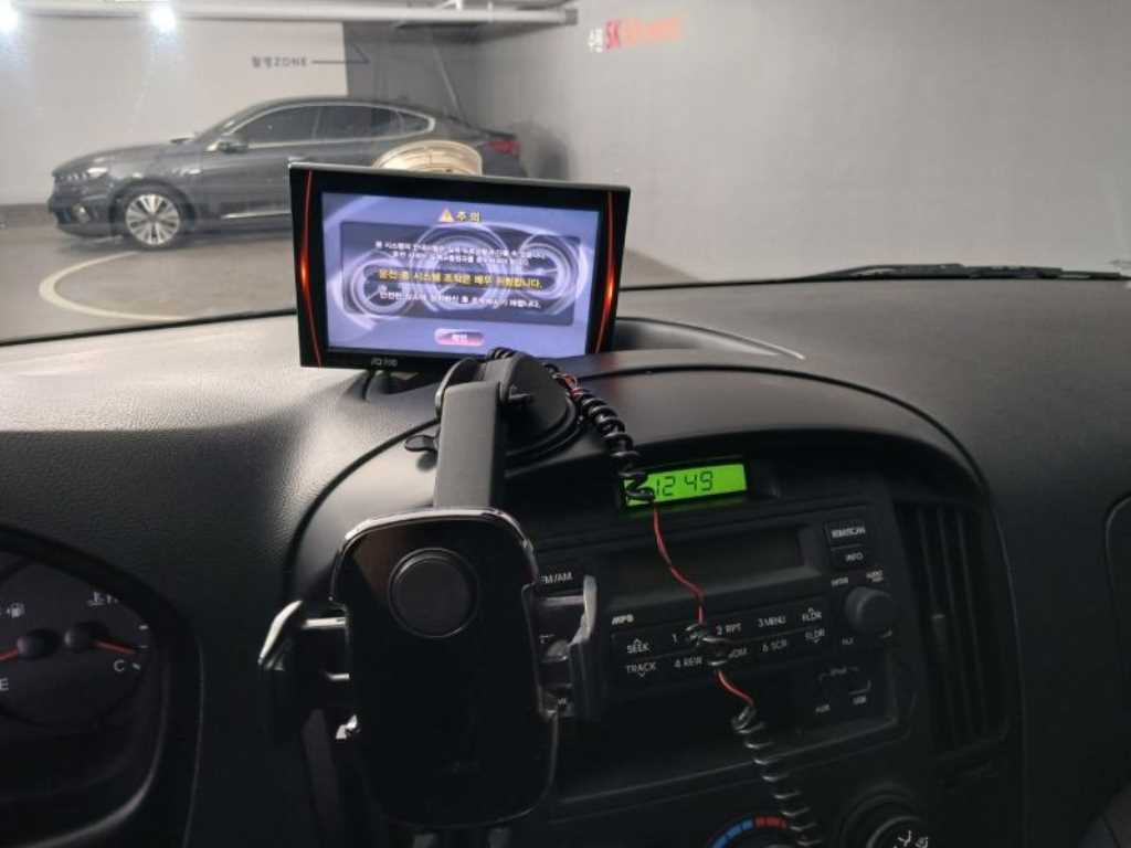 HYUNDAI Starex 2015 Blanco - Importación desde Corea - HF Imports Iquique - Foto 13