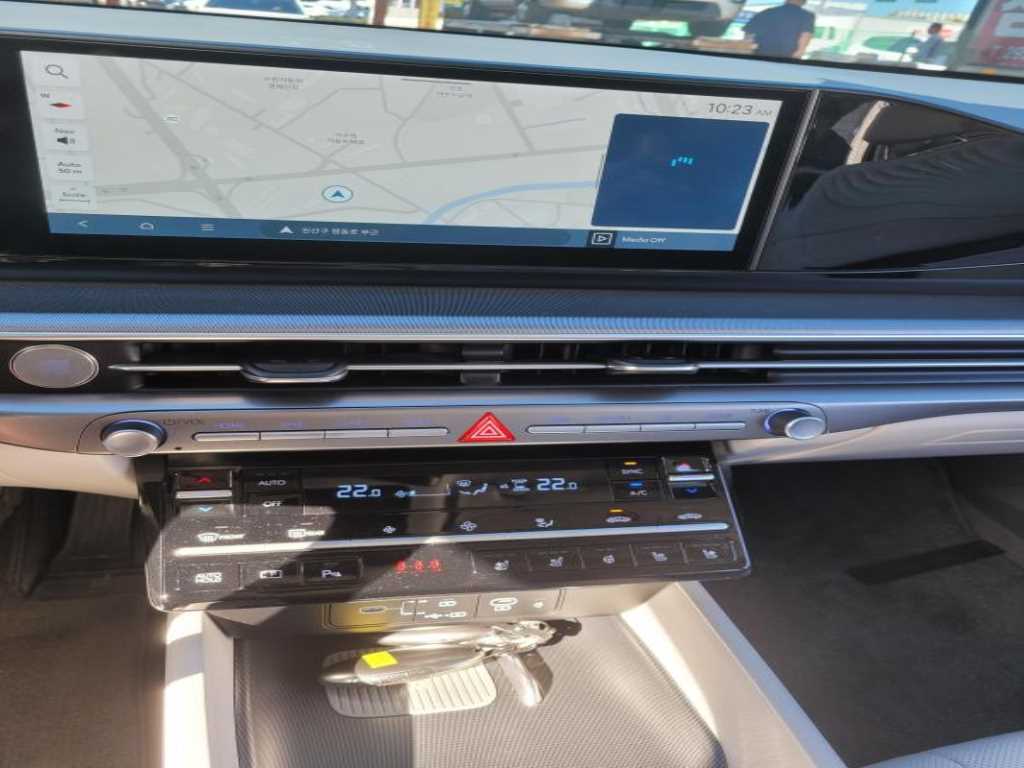 HYUNDAI Grandeur - Vista 6