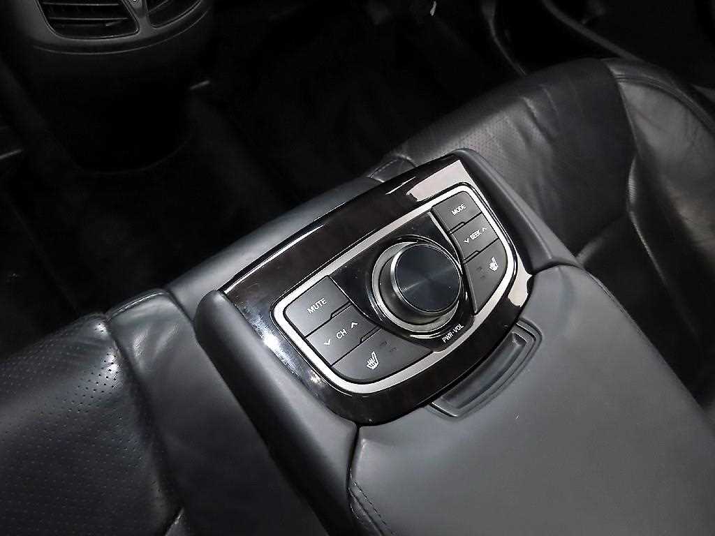 HYUNDAI Grandeur 2011 Negro - Importación desde Corea - HF Imports Iquique - Foto 18