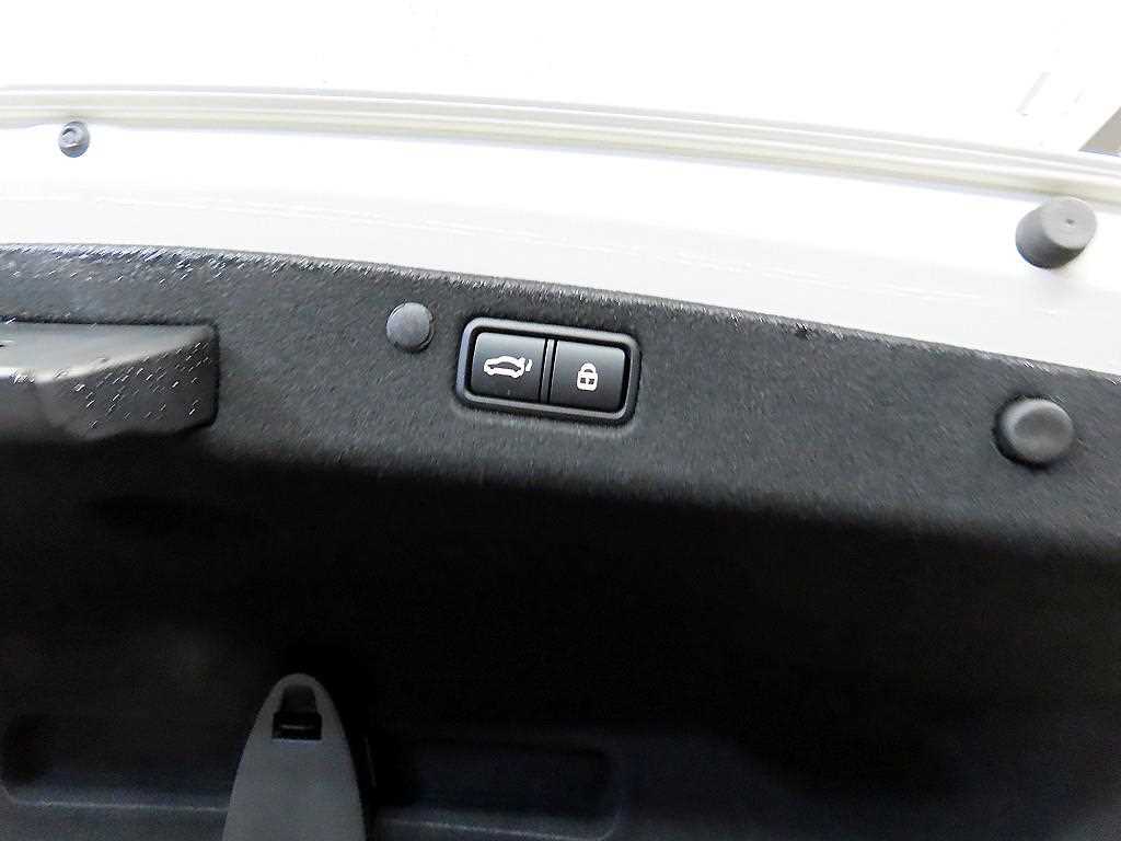 HYUNDAI Grandeur 2020 Blanco - Importación desde Corea - HF Imports Iquique - Foto 17