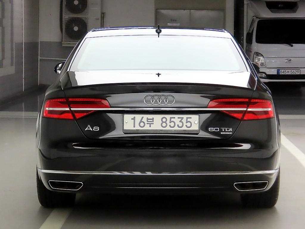 Audi A8 - Vista 3