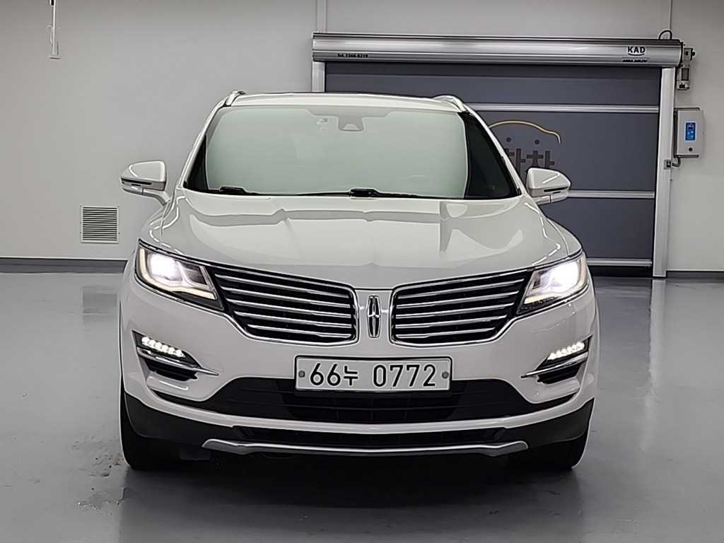 Lincoln MKC - Vista 2