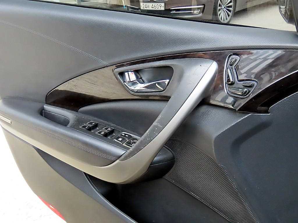 HYUNDAI Grandeur - Vista 11