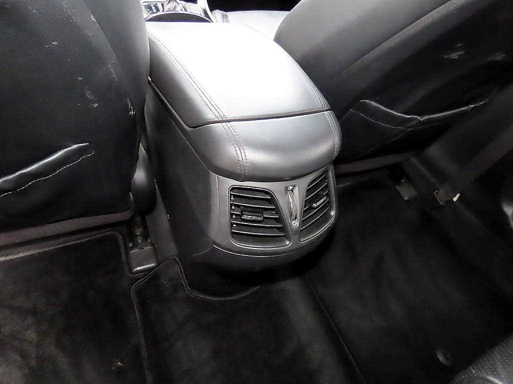 HYUNDAI Grandeur 2011 Negro - Importación desde Corea - HF Imports Iquique - Foto 17