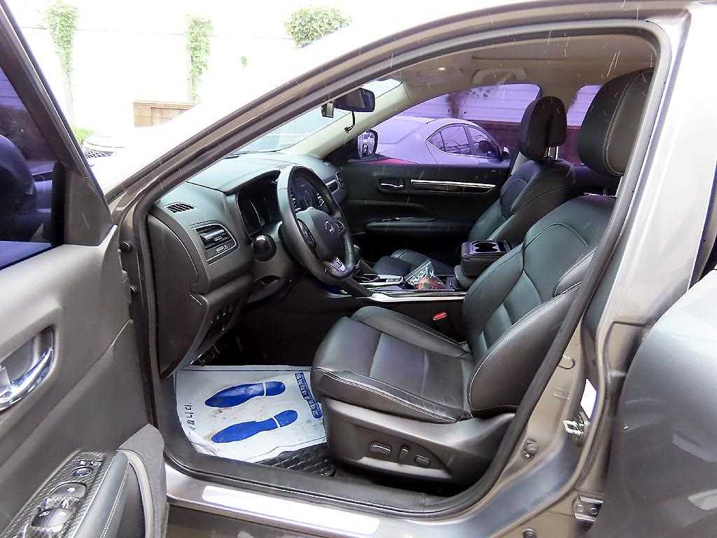 SAMSUNG QM6 - Vista 5