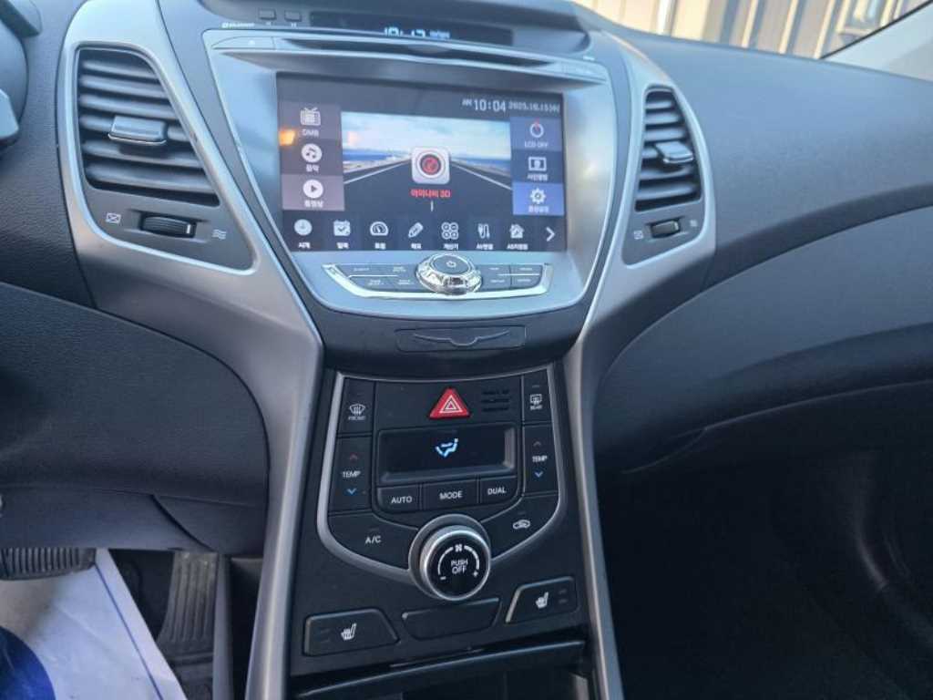 HYUNDAI Avante 2014 Blanco - Importación desde Corea - HF Imports Iquique - Foto 13