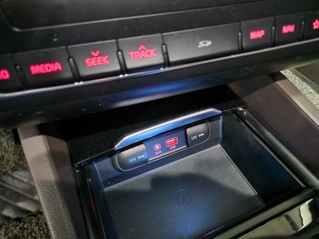 KIA K7 2017 Negro - Importación desde Corea - HF Imports Iquique - Foto 17