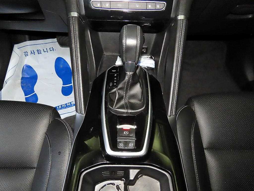 SAMSUNG QM6 - Vista 12