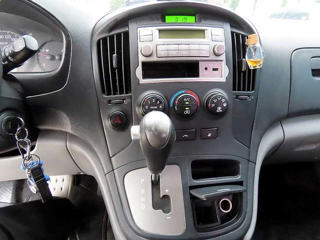 HYUNDAI Starex 2012 - Importación desde Corea - HF Imports Iquique - Foto 13