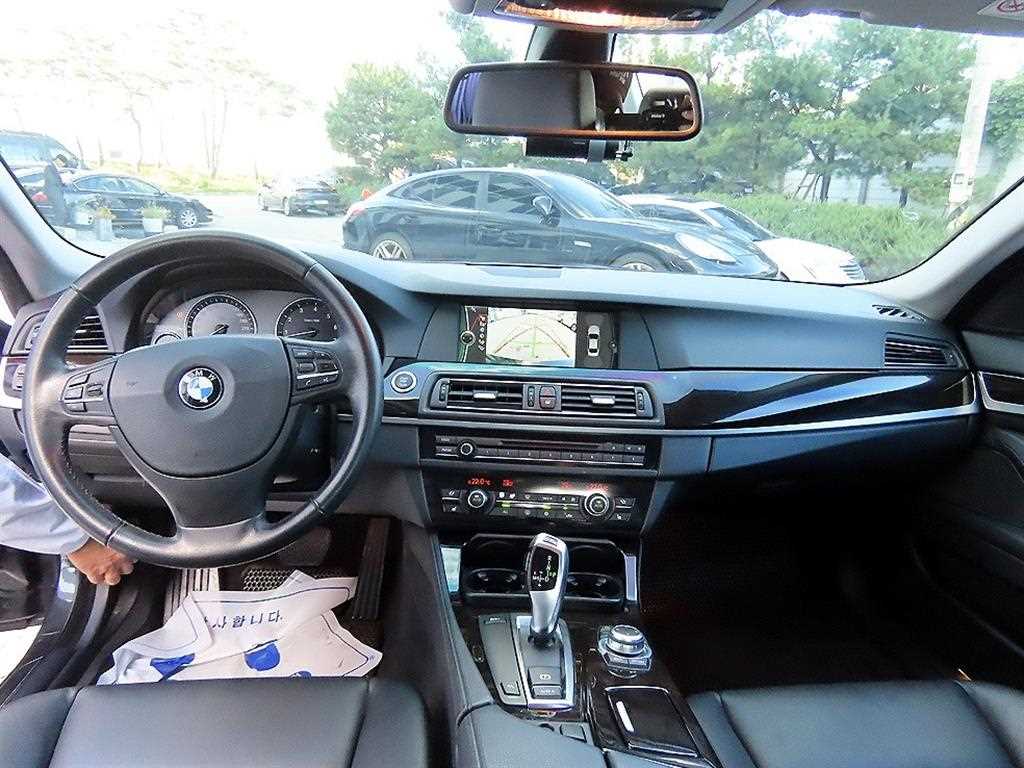 BMW 5 Series - Vista 7