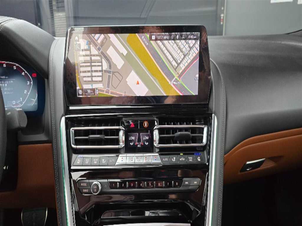 BMW 8 Series 2023 Negro - Importación desde Corea - HF Imports Iquique - Foto 14