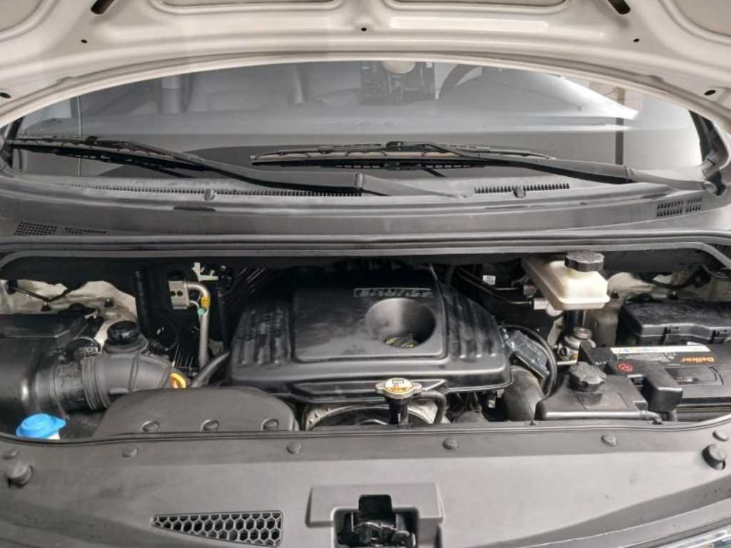 HYUNDAI Starex 2015 Blanco - Importación desde Corea - HF Imports Iquique - Foto 19