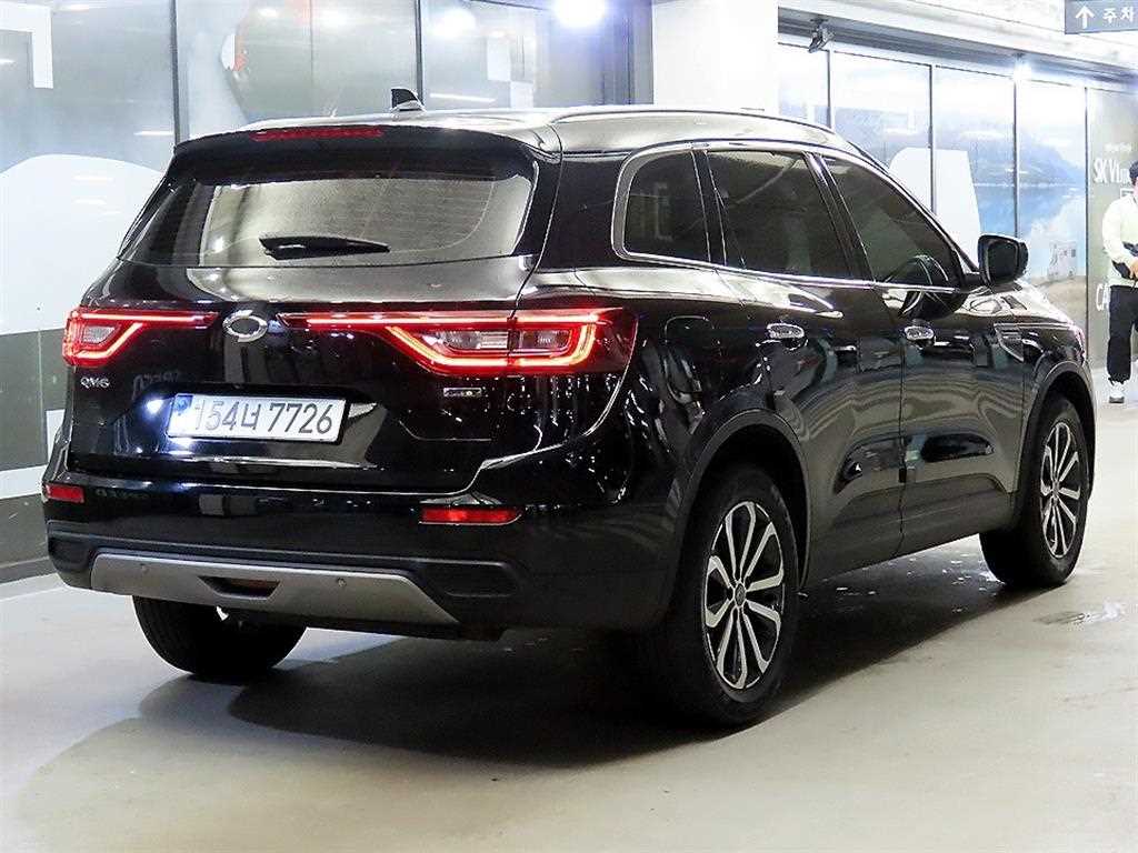 SAMSUNG QM6 - Vista 4