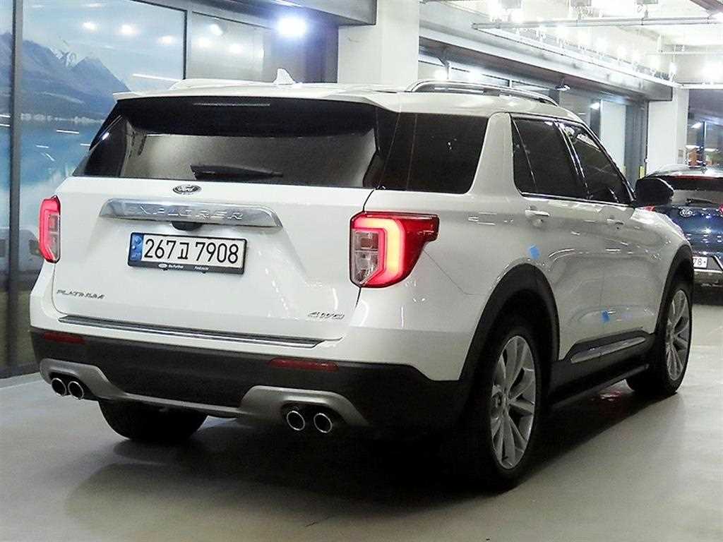 Ford Explorer - Vista 4