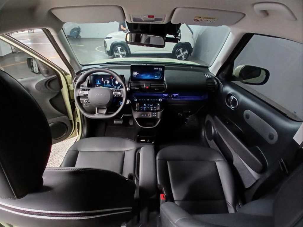 HYUNDAI Casper - Vista 6