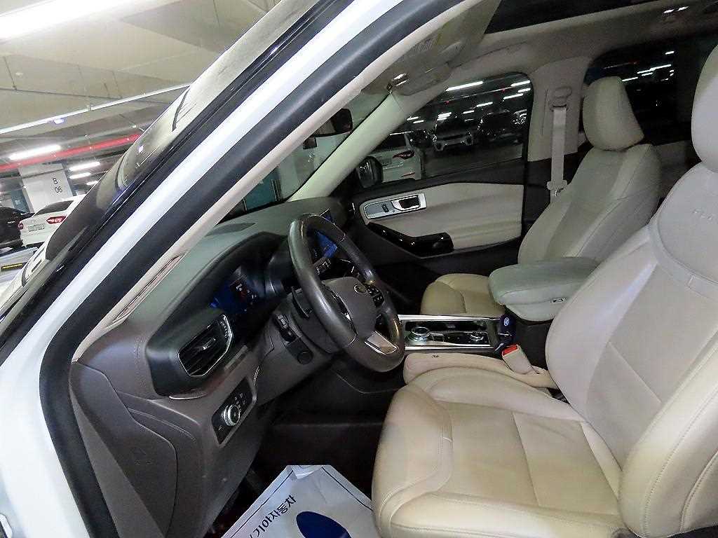 Ford Explorer - Vista 6