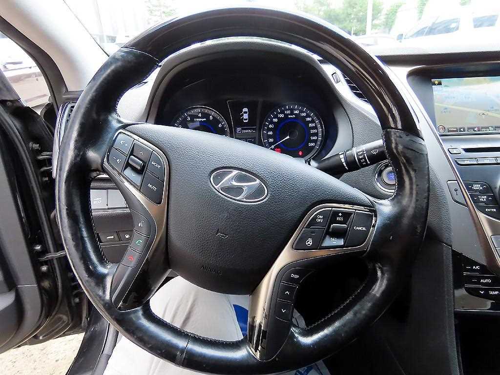 HYUNDAI Grandeur - Vista 8