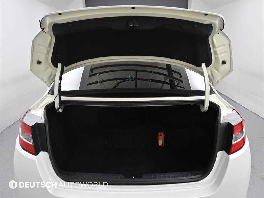 KIA K5 2012 Blanco - Importación desde Corea - HF Imports Iquique - Foto 20