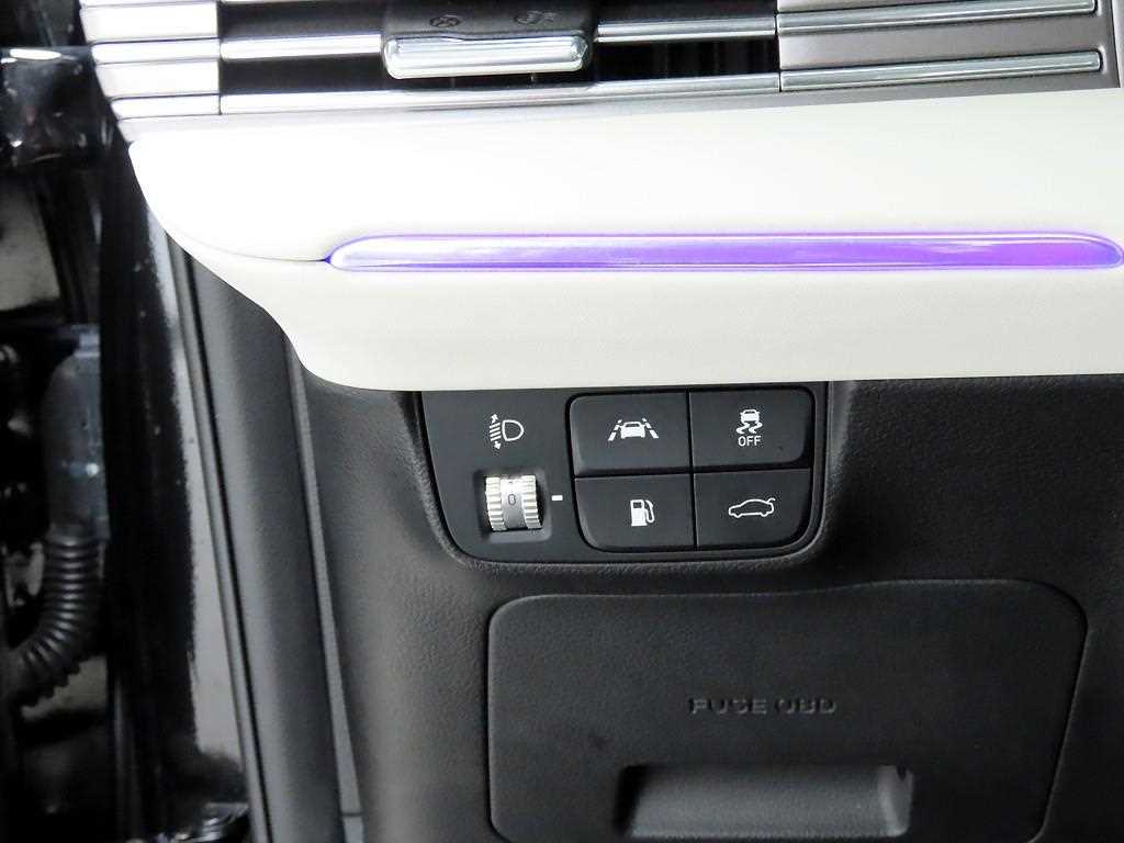 HYUNDAI Grandeur - Vista 11