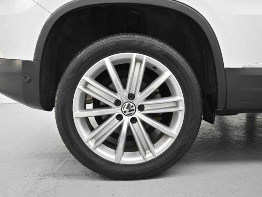 Volkswagen Tiguan - Vista 5