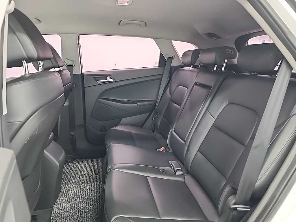 HYUNDAI Tucson - Vista 12